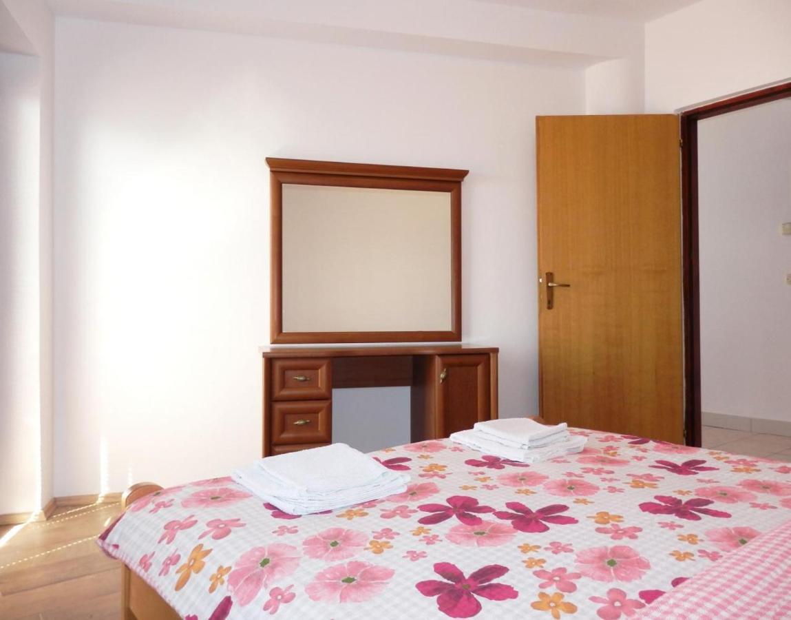 Idila Sea Front Apartments מדולין מראה חיצוני תמונה