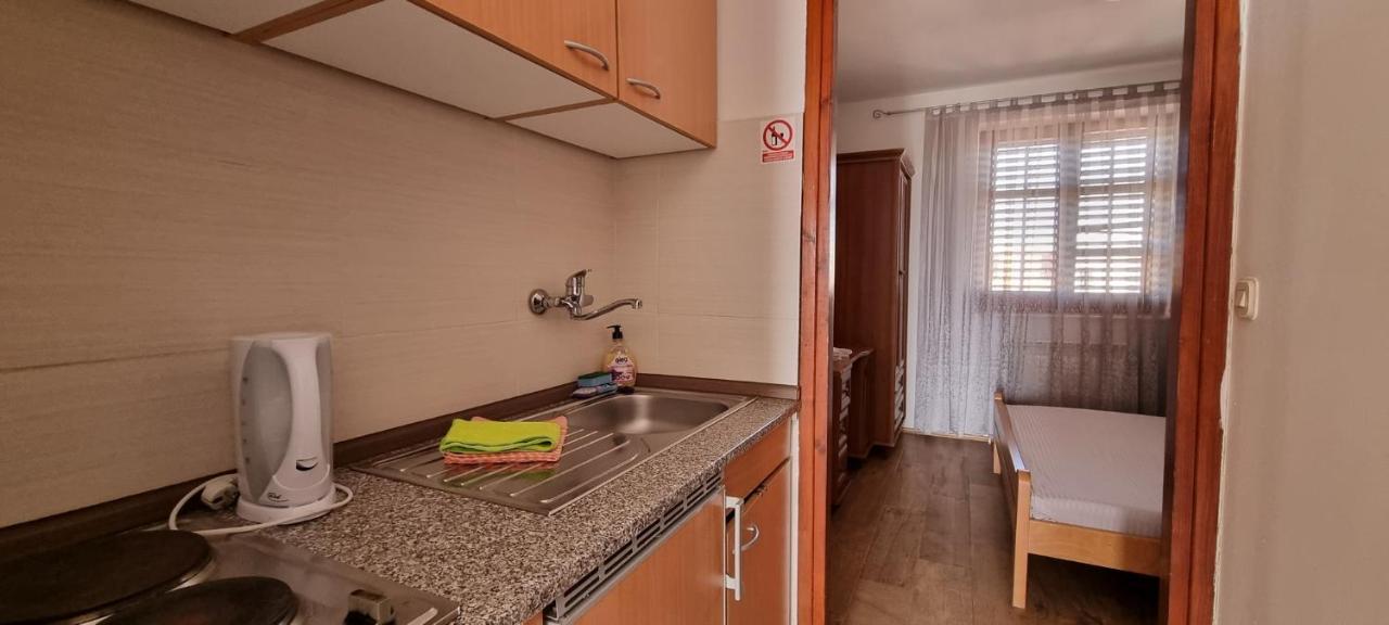 Idila Sea Front Apartments מדולין מראה חיצוני תמונה
