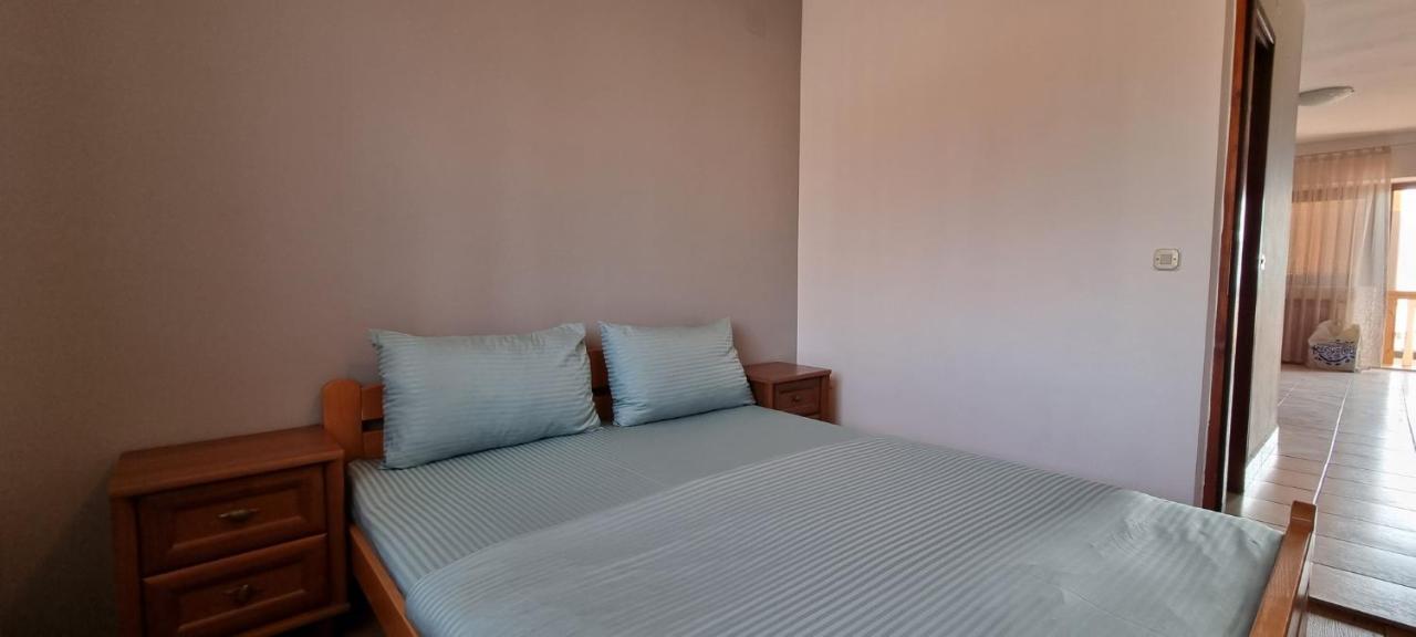 Idila Sea Front Apartments מדולין מראה חיצוני תמונה