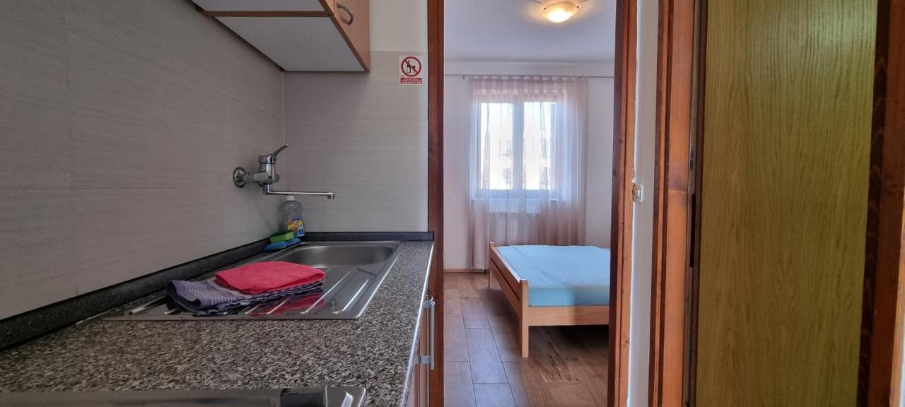 Idila Sea Front Apartments מדולין מראה חיצוני תמונה