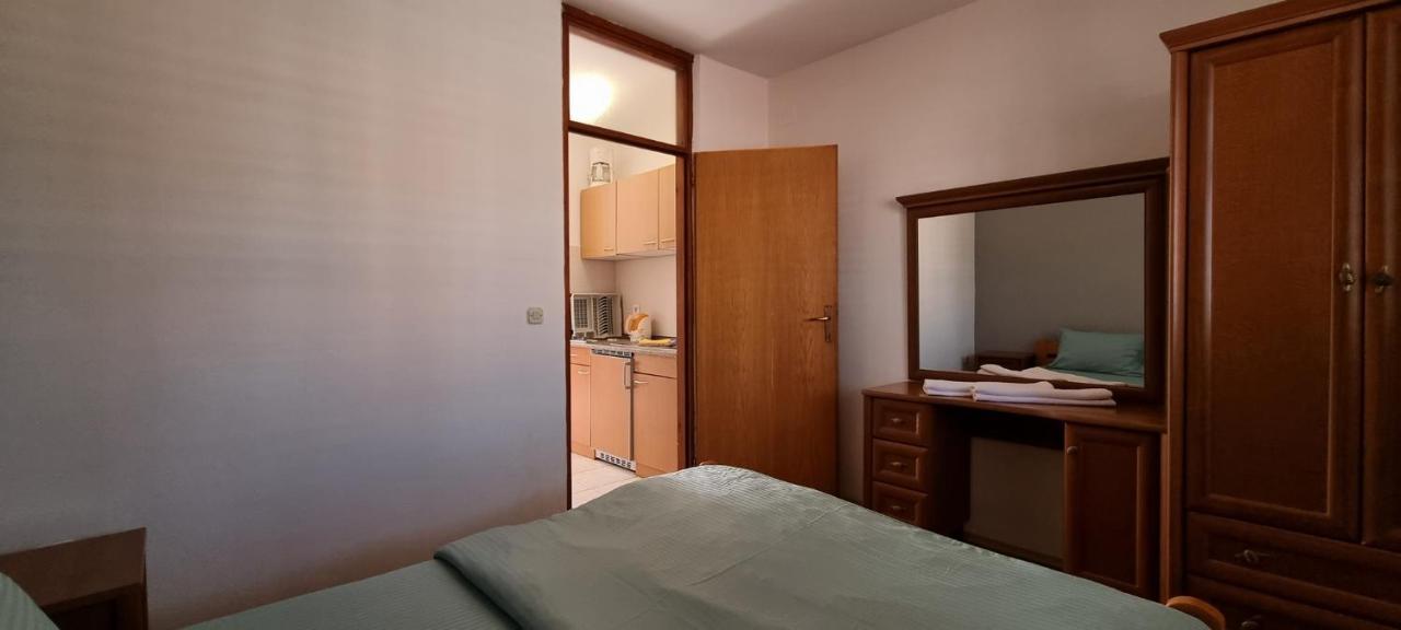 Idila Sea Front Apartments מדולין מראה חיצוני תמונה