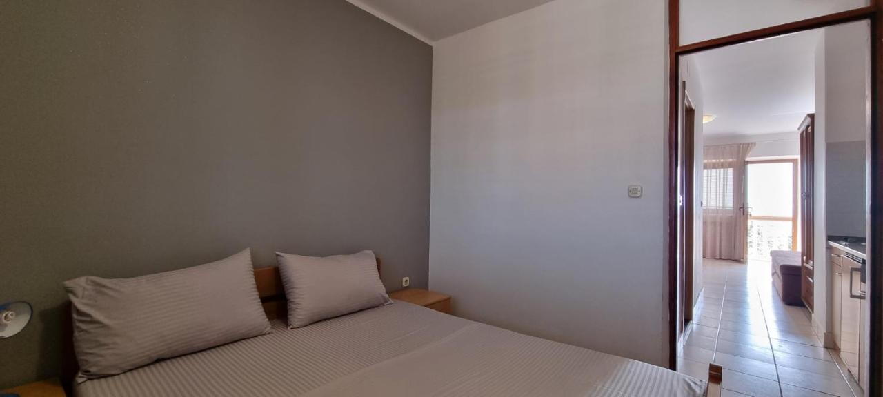 Idila Sea Front Apartments מדולין מראה חיצוני תמונה