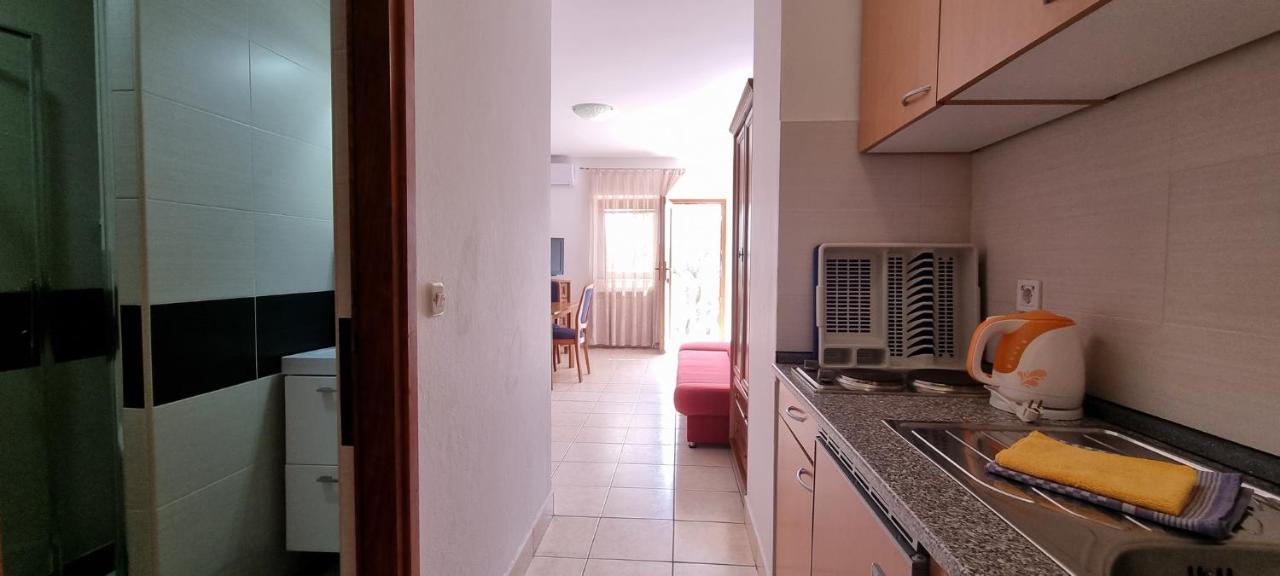 Idila Sea Front Apartments מדולין מראה חיצוני תמונה